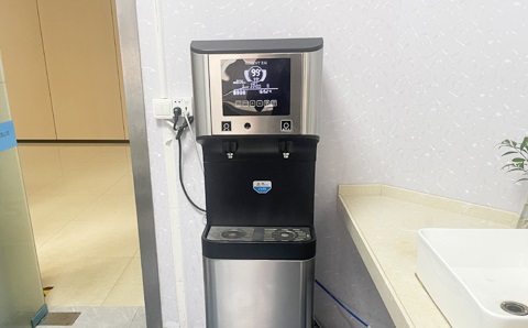深圳思佳泰電子煙具科技有限公司-企業(yè)租賃直飲水機案例